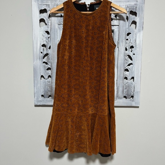 Anthropoligie Maeve Amis Brown Lace Faux Suede Sleeveless 70’s Mini Dress - Picture 4 of 9